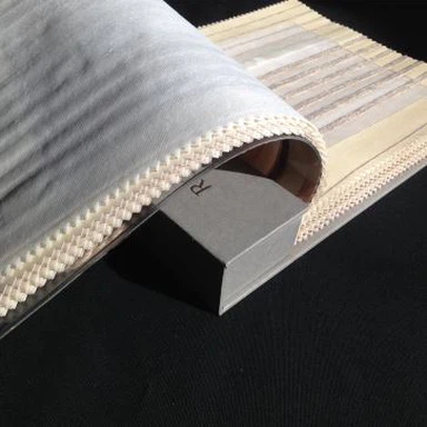 Księga z tkaniny meblowej